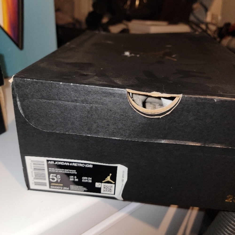 Air Jordan 4 Retro Black Sneakers